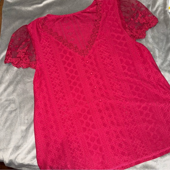 Shein Short Sleeve Top - Picture 4 of 9